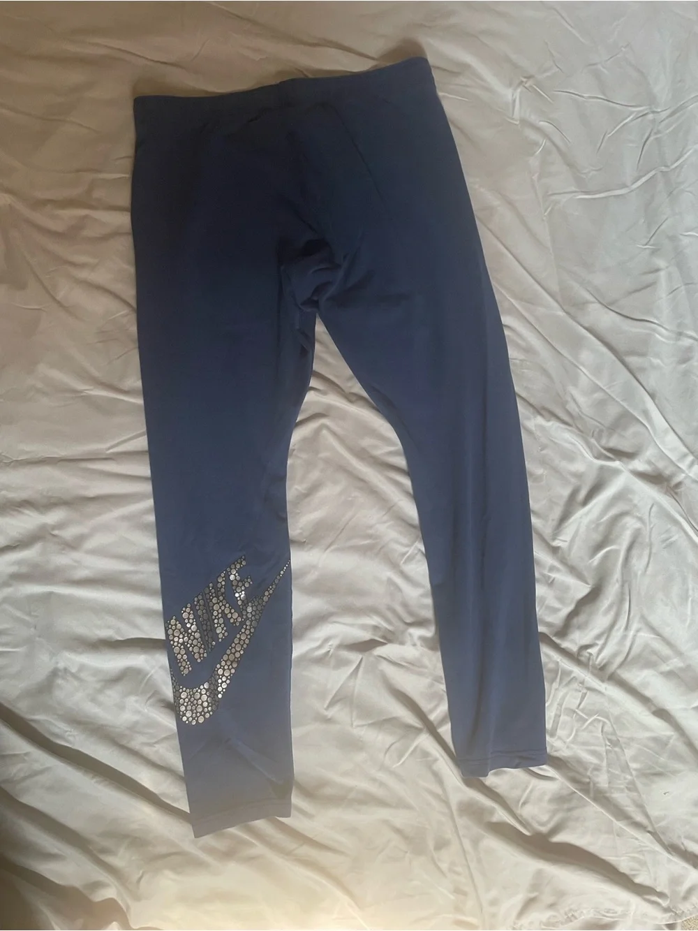 Nike Women’s Navy Blue Performance Leggings